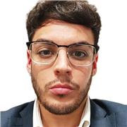 Soy graduado en Psicología y tengo experiencia como orientador psicopedagógico. Puedo ofrecer apoyo tanto en trastornos, como en problemas del aprendizaje. También ofrezco orientación académica y formativa, así como orientación a la hora de crear hábitos